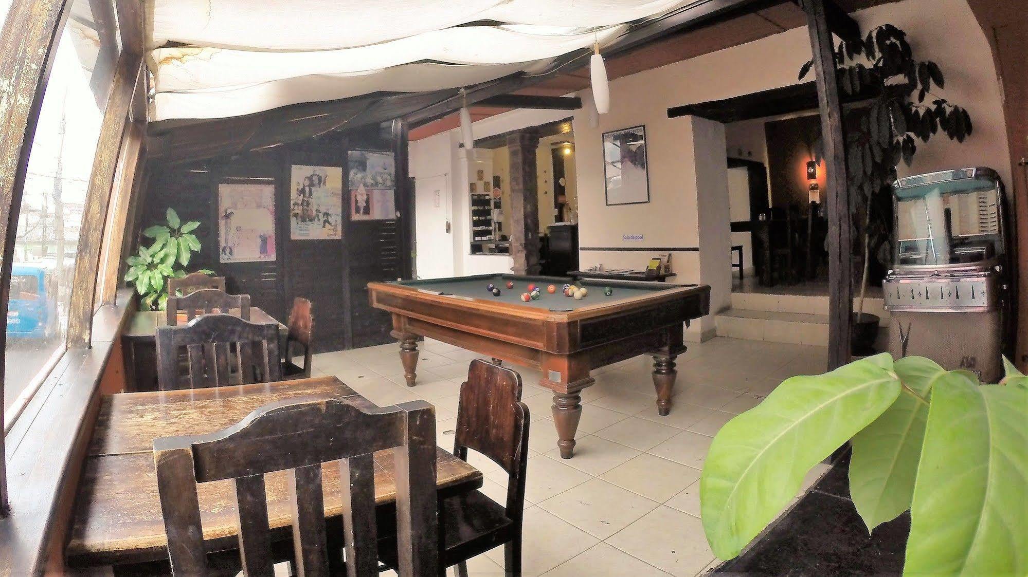 Hostal L'Auberge Inn Quito Luaran gambar